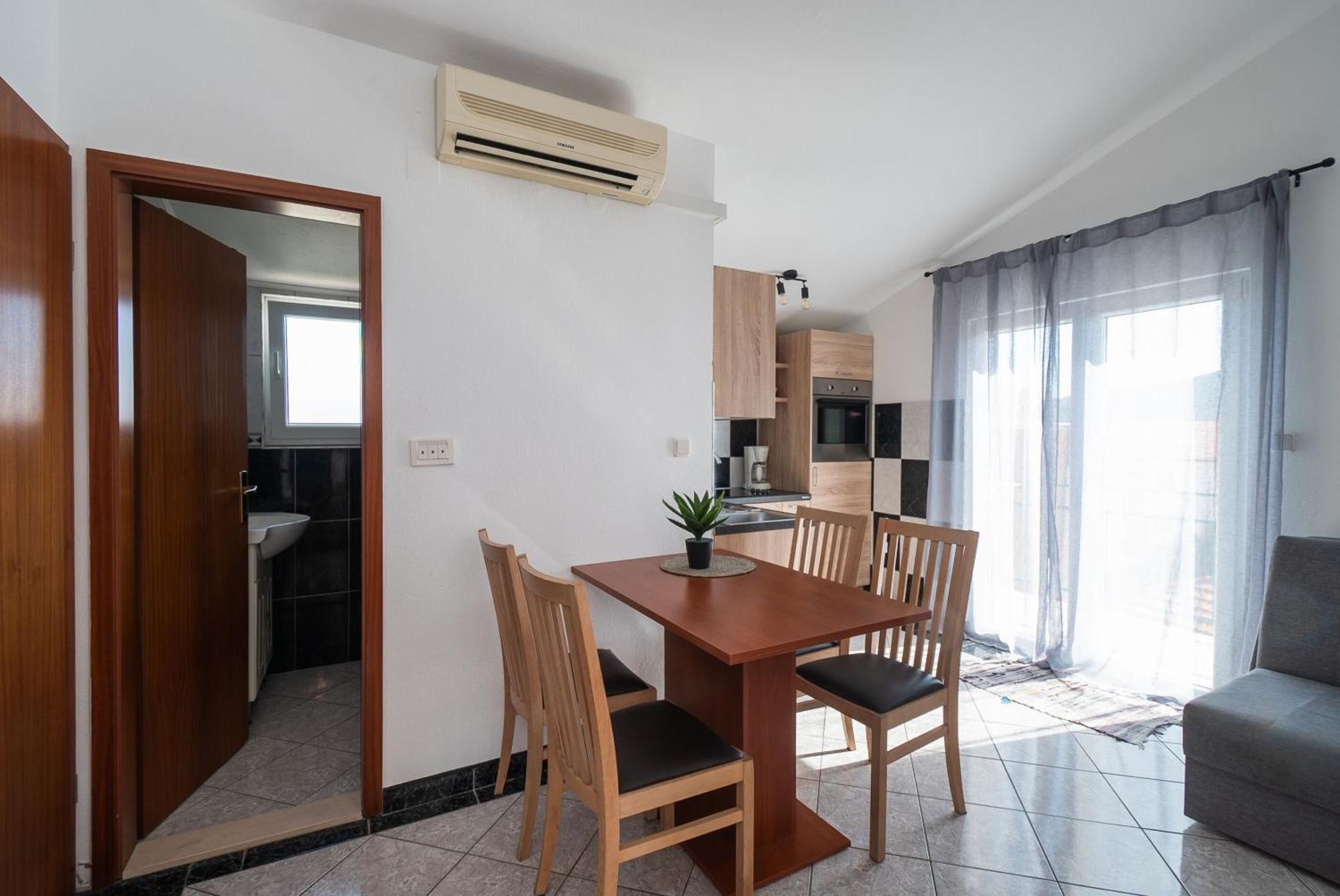 Apartments Polly พรีมอชเตน ภายนอก รูปภาพ