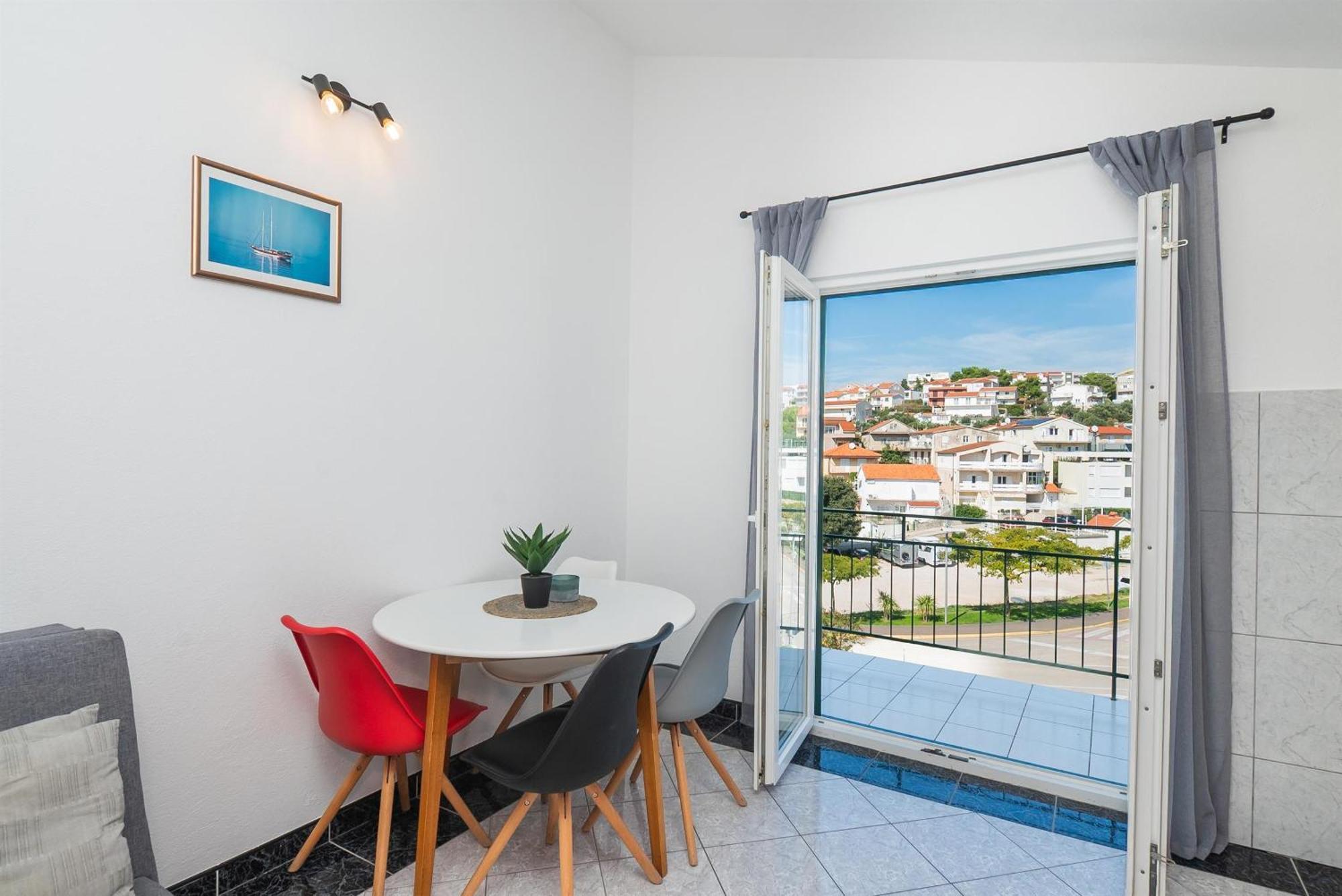 Apartments Polly พรีมอชเตน ภายนอก รูปภาพ