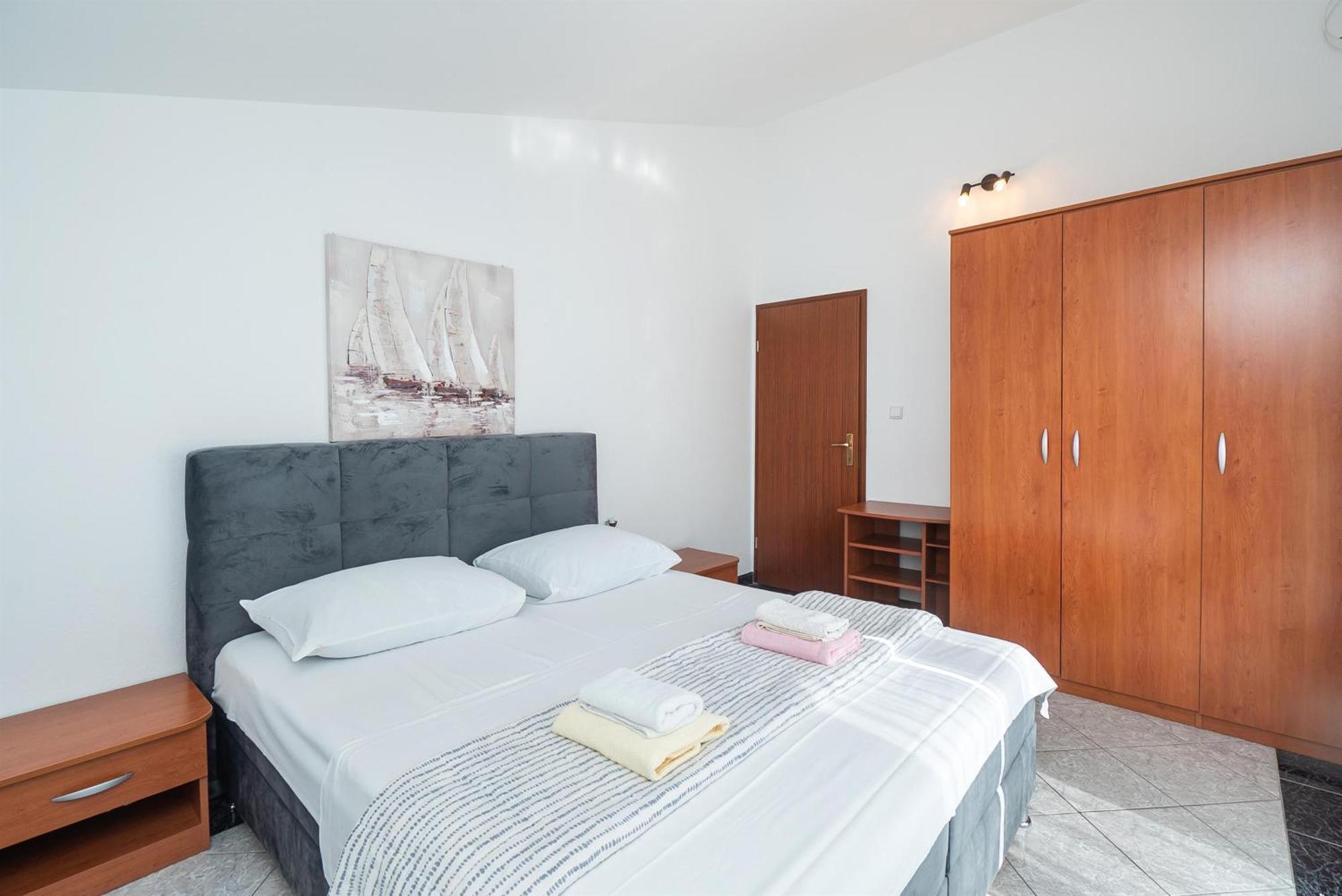Apartments Polly พรีมอชเตน ภายนอก รูปภาพ